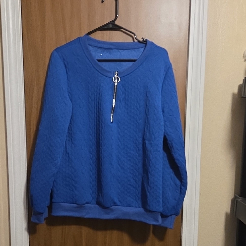 Blue Zippered Women's Sweatshirt